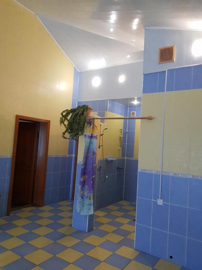 Hotel Дом Для Души С Бассейном Целиком Winnyzja Exterior foto