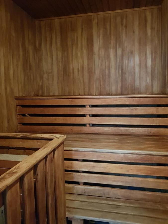 Hotel Дом Для Души С Бассейном Целиком Winnyzja Exterior foto